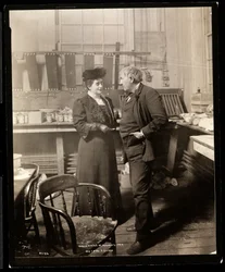 Thomas Edison and his second wife in his laboratory, 1906